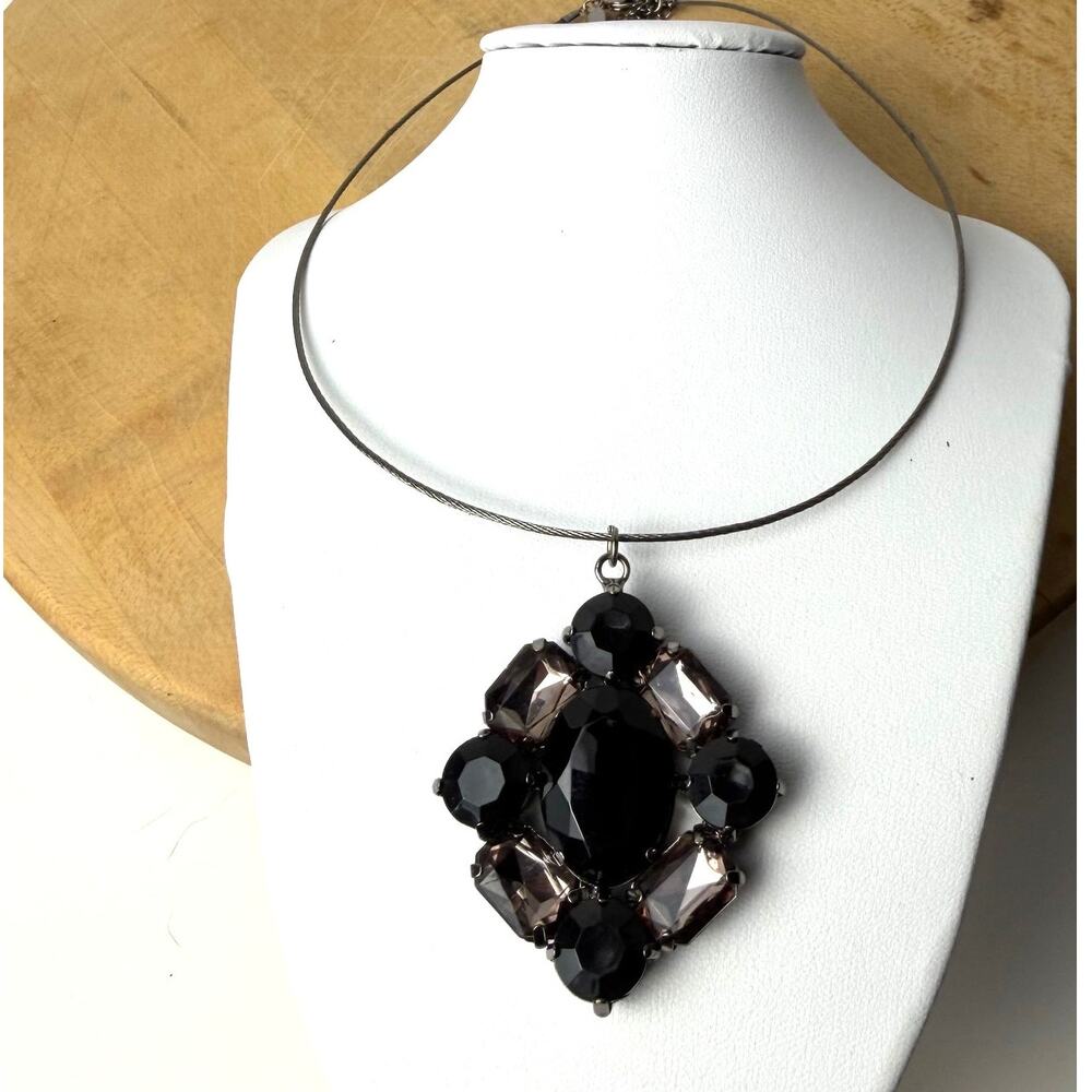 KR Signed Gunmetal Choker Black Smoky Rhinestone‎ Cluster Pendant Necklace